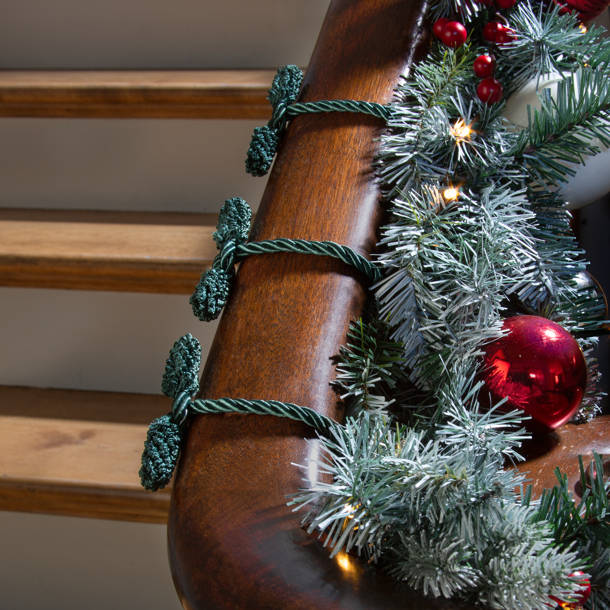 bannister garland ties